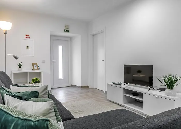 بيت للعطل Costa Mar Iii *